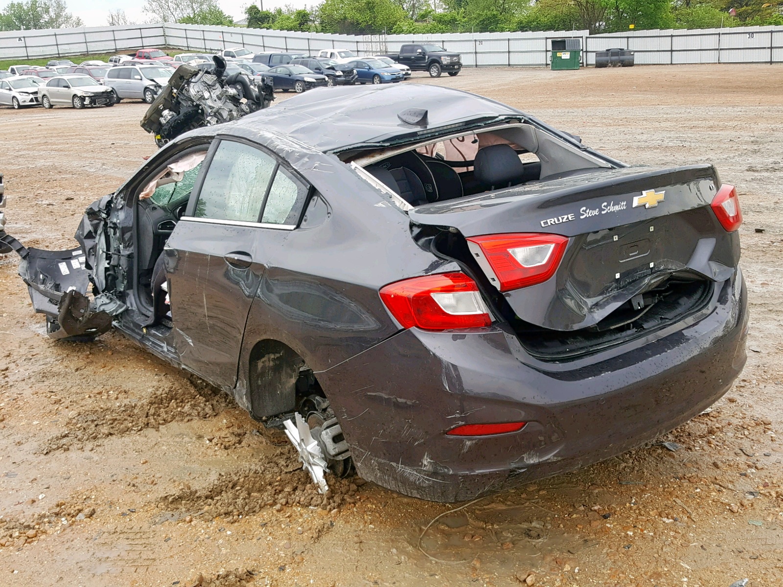 Photo 3 from auction – 2017 CHEVROLET CRUZE LT with VIN 1G1BE5SM1H7166708