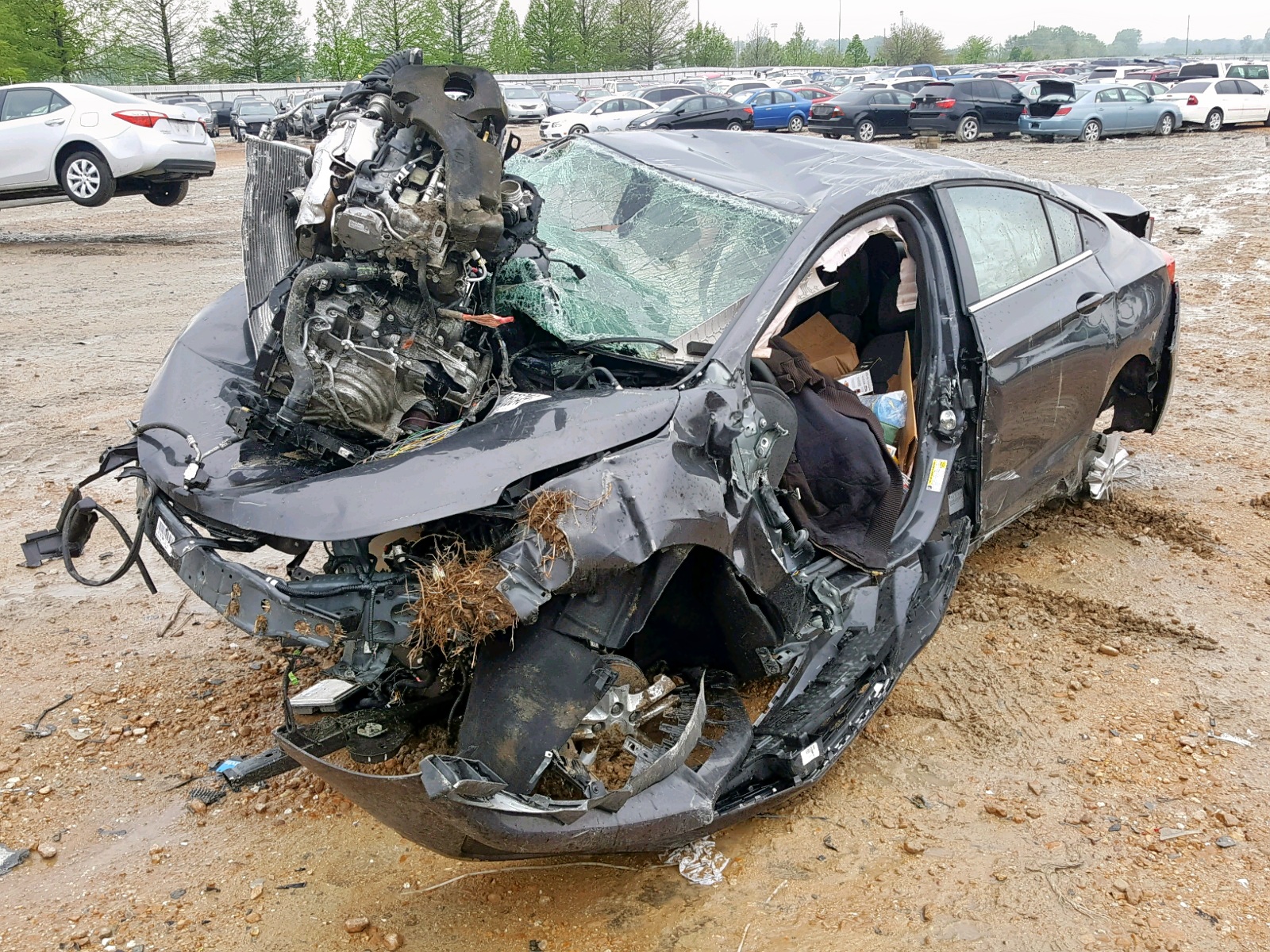 Photo 2 from auction – 2017 CHEVROLET CRUZE LT with VIN 1G1BE5SM1H7166708