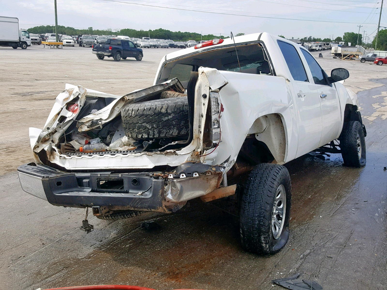 Photo 4 from auction – 2007 CHEVROLET SILVERADO with VIN 2GCEK13C471723442
