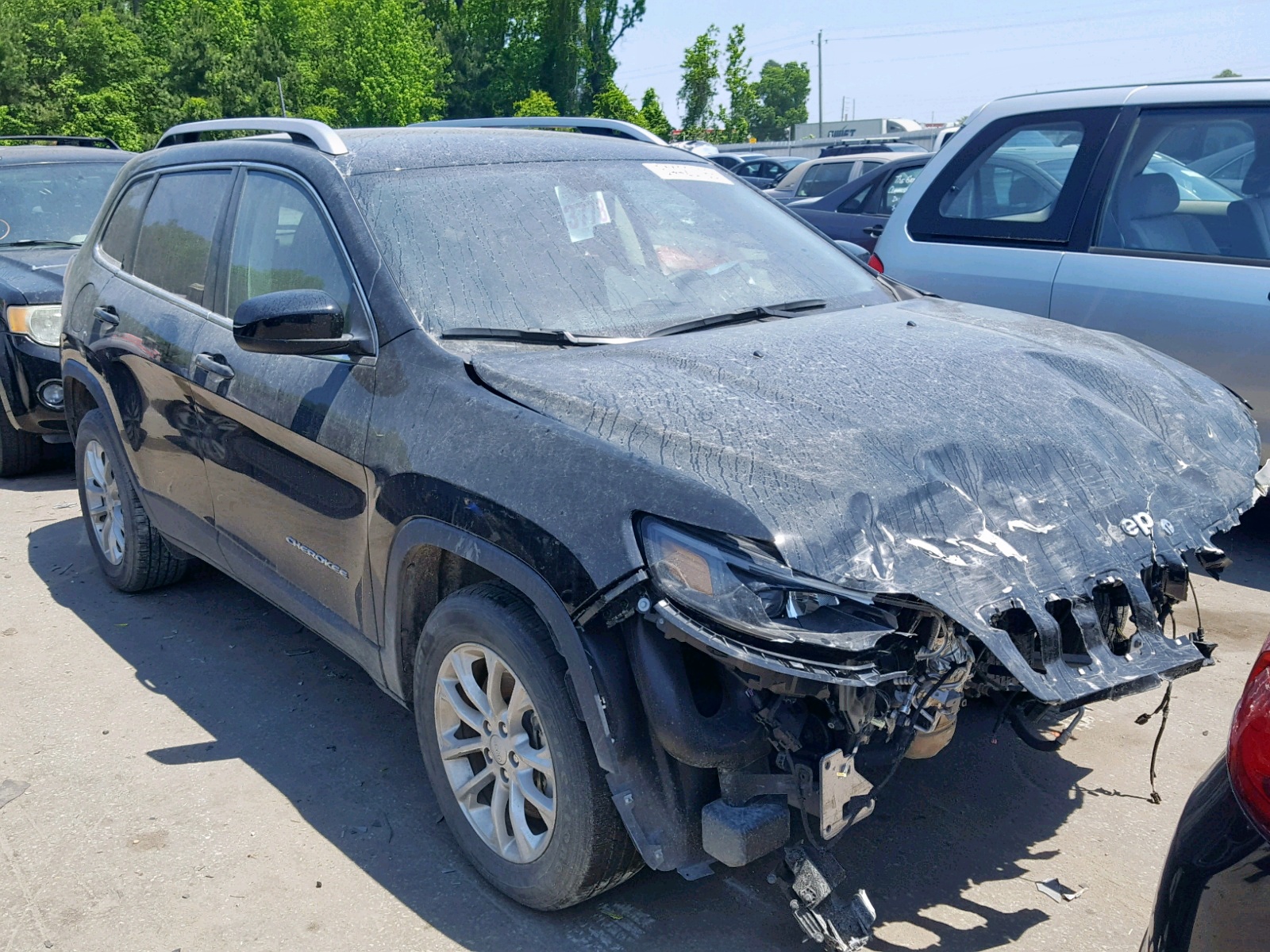Photo 1 from auction – 2019 JEEP CHEROKEE L with VIN 1C4PJLCX7KD243306