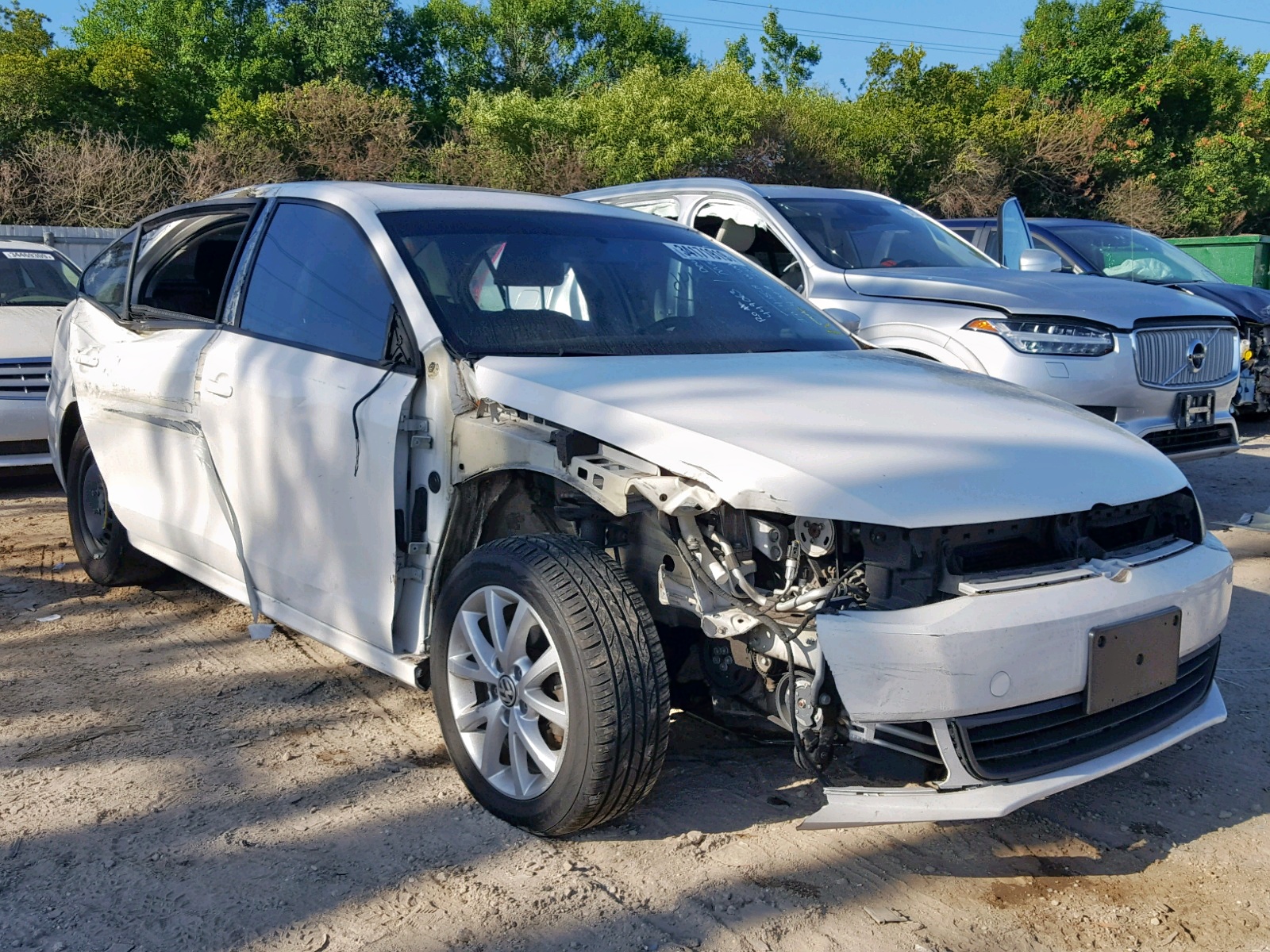 Photo 1 from auction – 2012 VOLKSWAGEN JETTA SE with VIN 3VWDP7AJ5CM342894