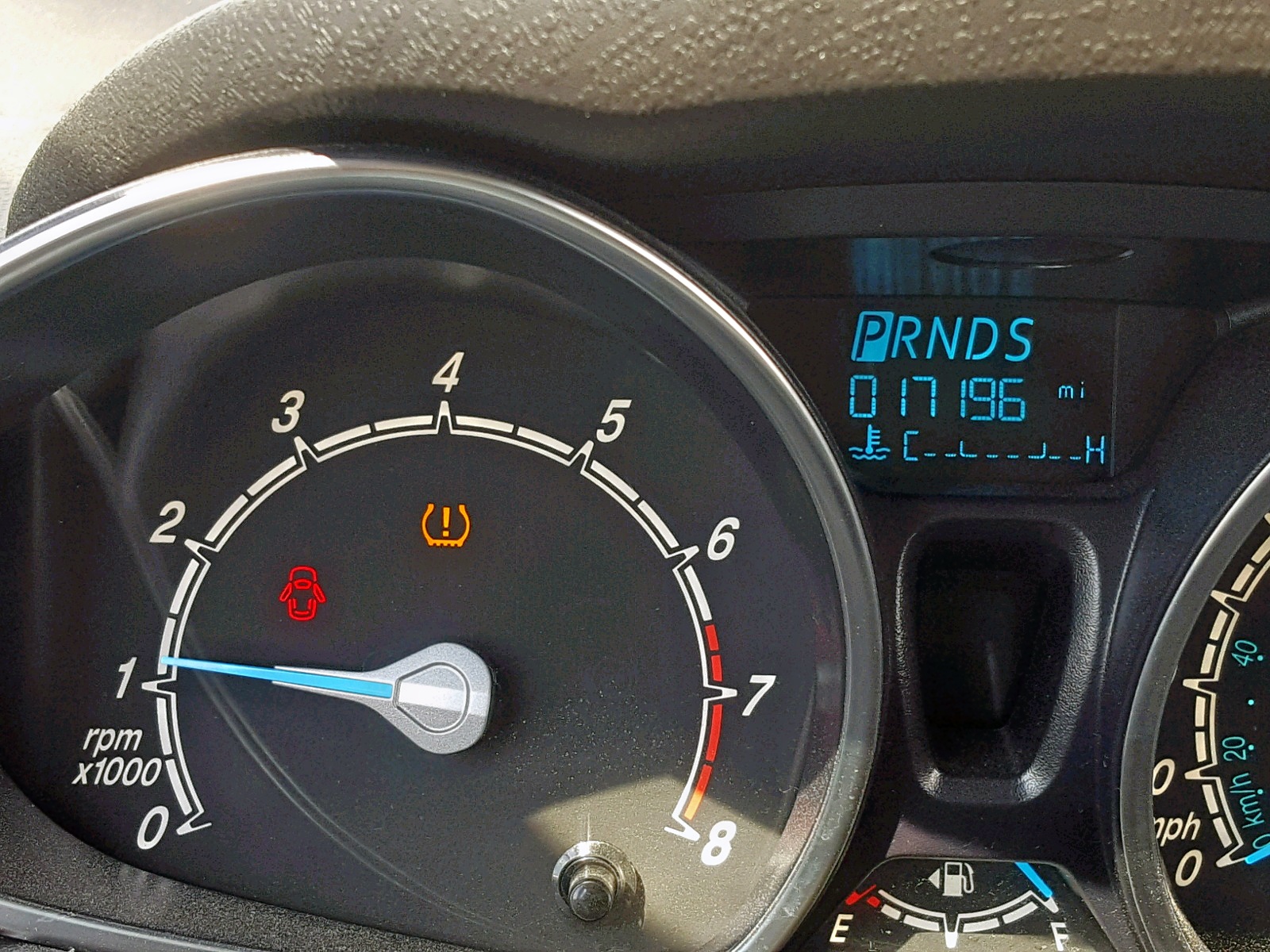 Photo 8 from auction – 2015 FORD FIESTA SE with VIN 3FADP4EJ8FM135860