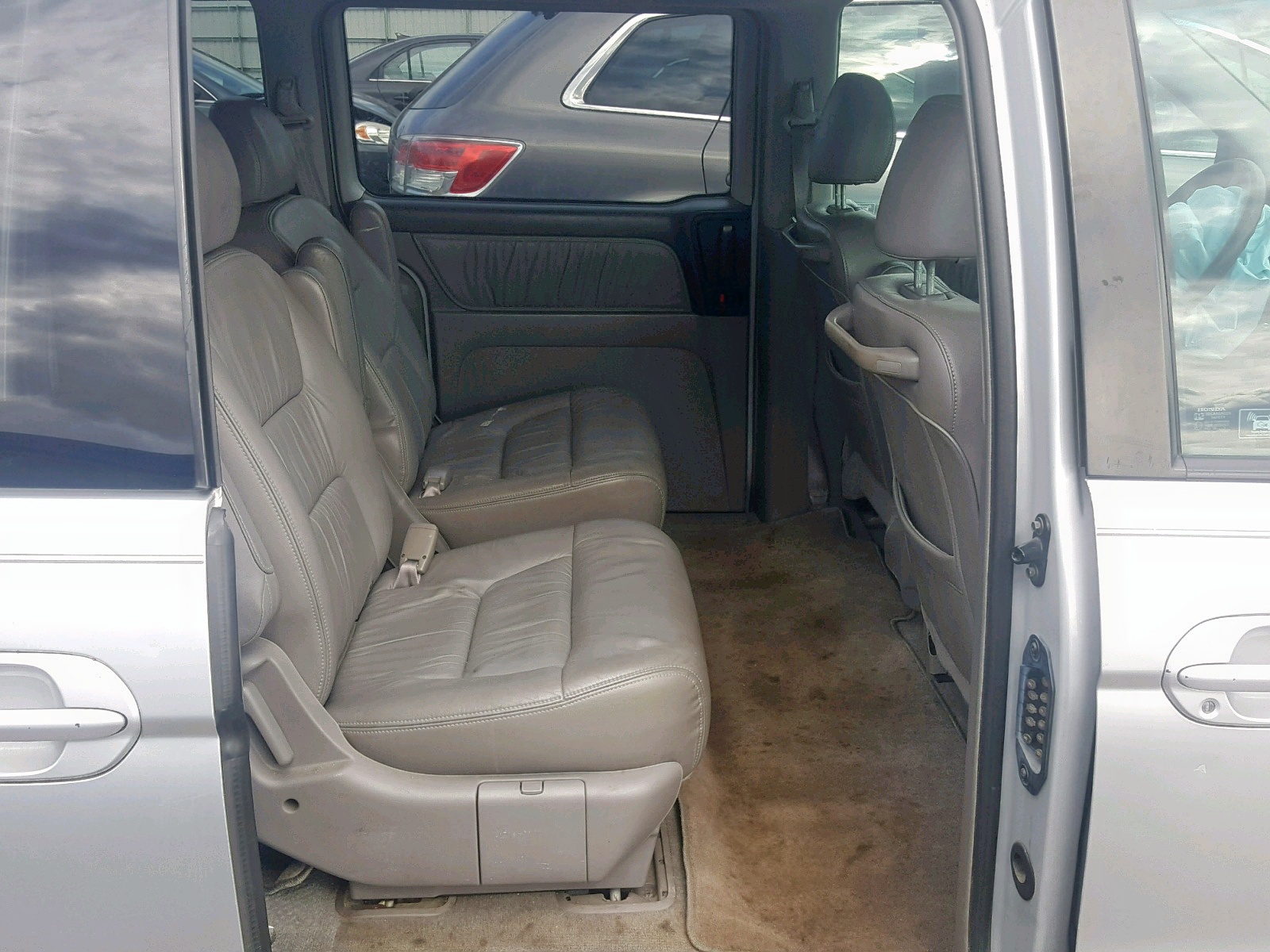 Photo 6 from auction – 2003 HONDA ODYSSEY EX with VIN 5FNRL18043B140597
