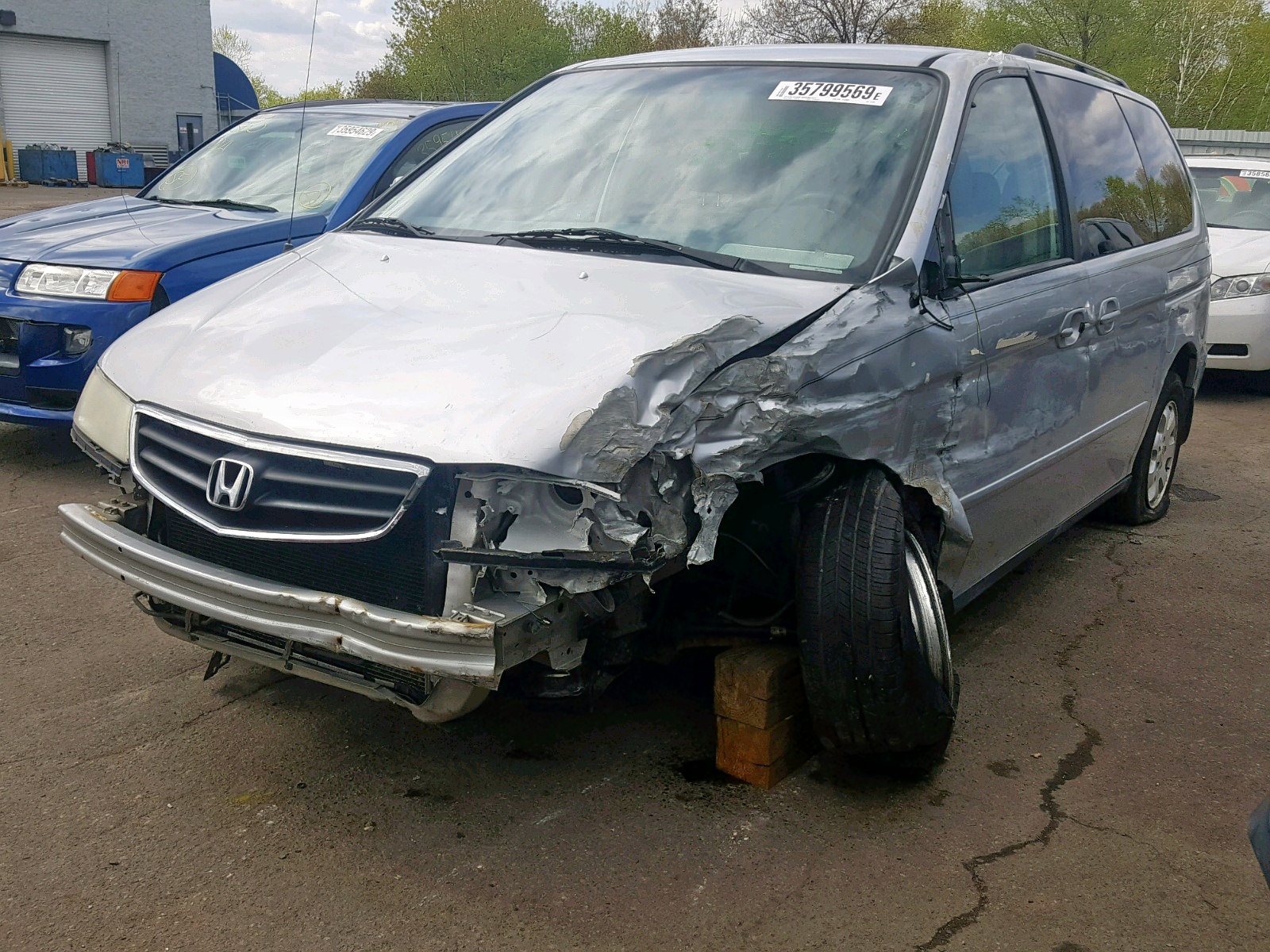 Photo 2 from auction – 2003 HONDA ODYSSEY EX with VIN 5FNRL18043B140597