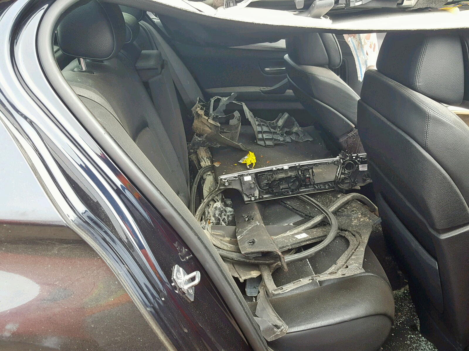 Photo 6 from auction – 2011 BMW 550 XI with VIN WBAFU9C52BC278052