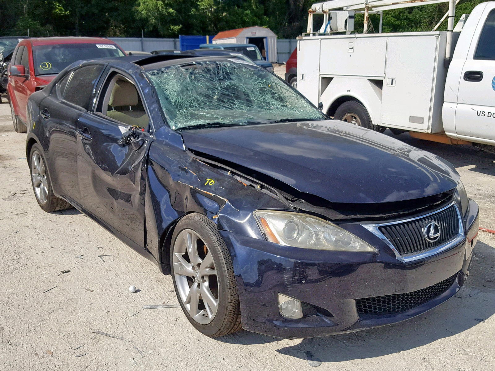 LEXUS IS 250 2009 with VIN JTHBK262392083429 - Photo from auction