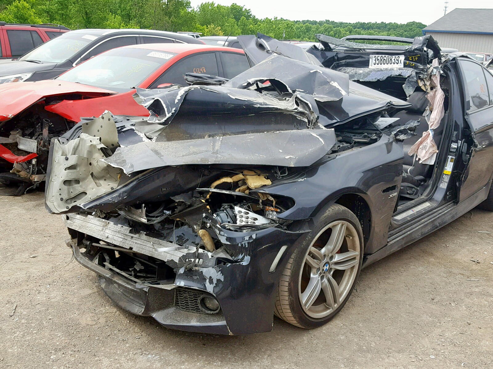 Photo 9 from auction – 2011 BMW 550 XI with VIN WBAFU9C52BC278052