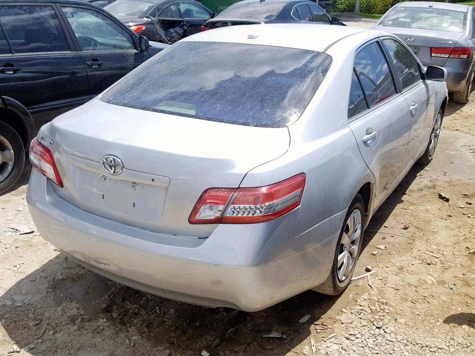 Photo 14 from auction – 2011 TOYOTA CAMRY BASE with VIN 4T1BF3EK4BU125156