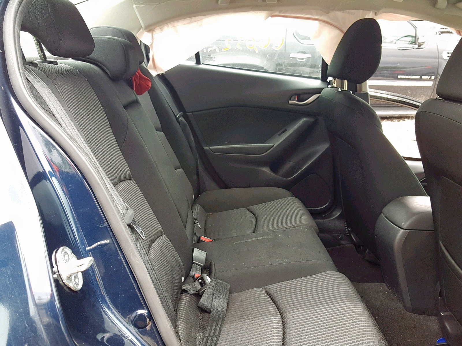Photo 6 from auction – 2016 MAZDA 3 SPORT with VIN JM1BM1U77G1333262