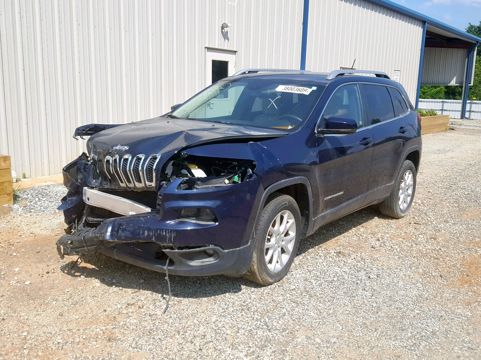 Photo 2 from auction – 2015 JEEP CHEROKEE L with VIN 1C4PJLCS2FW506428