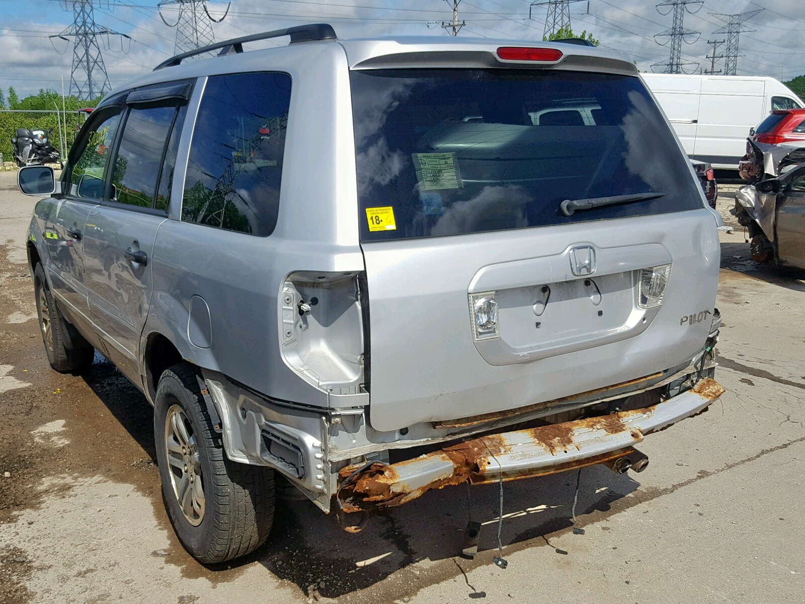 Photo 3 from auction – 2004 HONDA PILOT EXL with VIN 2HKYF185X4H512767