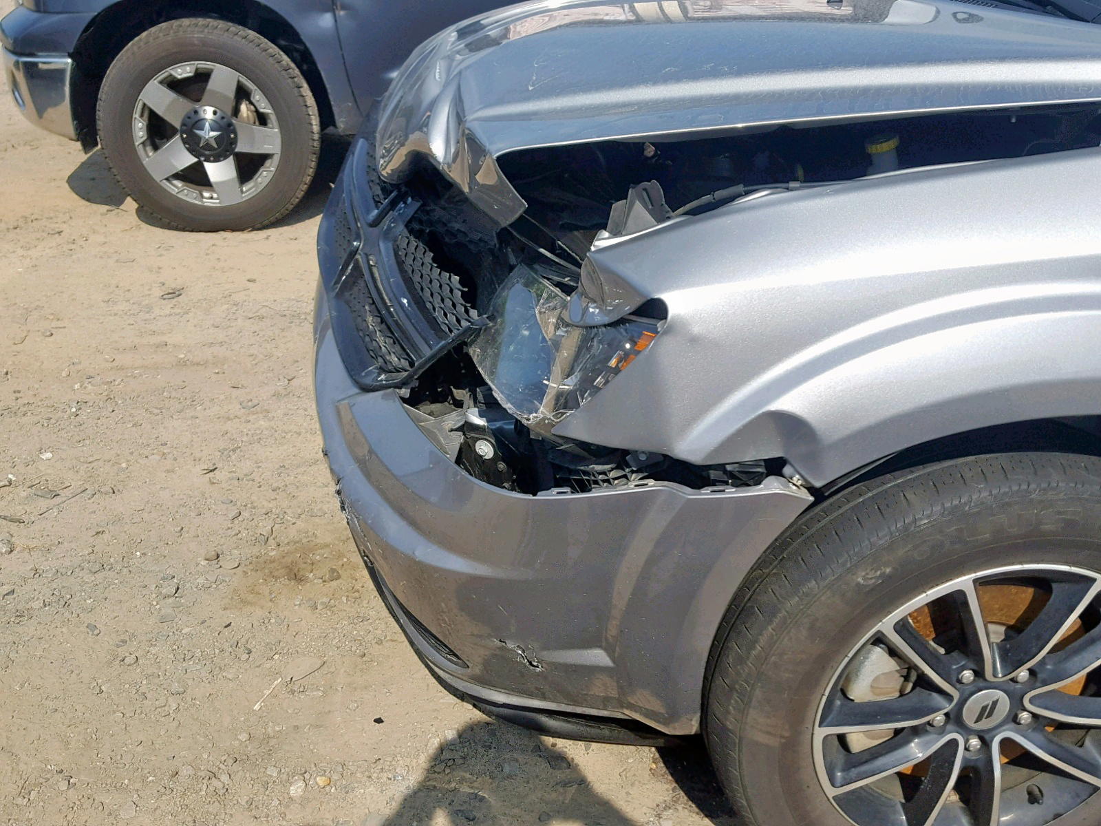 Photo 9 from auction – 2018 DODGE JOURNEY SE with VIN 3C4PDCAB7JT219093