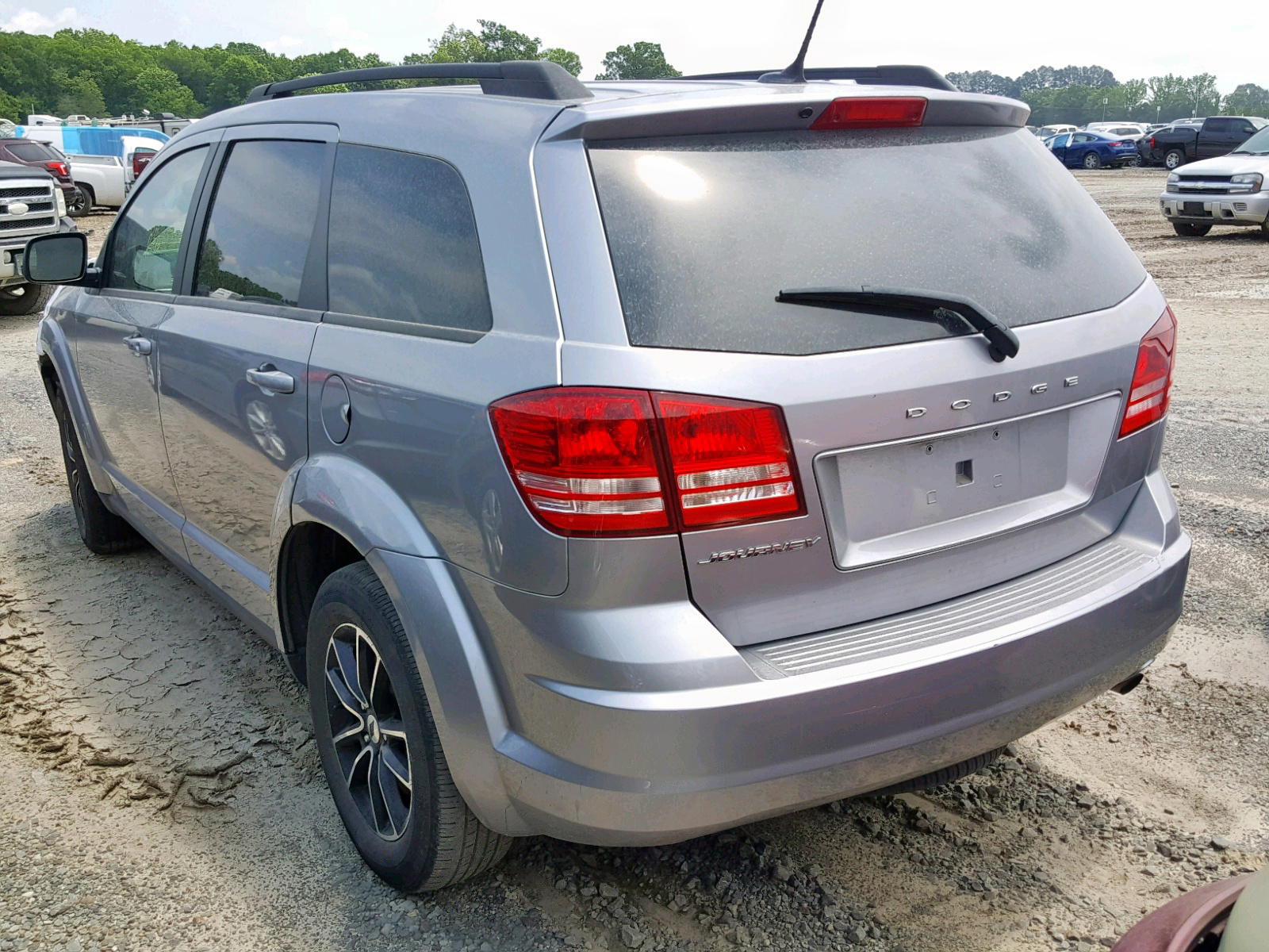 Photo 3 from auction – 2018 DODGE JOURNEY SE with VIN 3C4PDCAB7JT219093