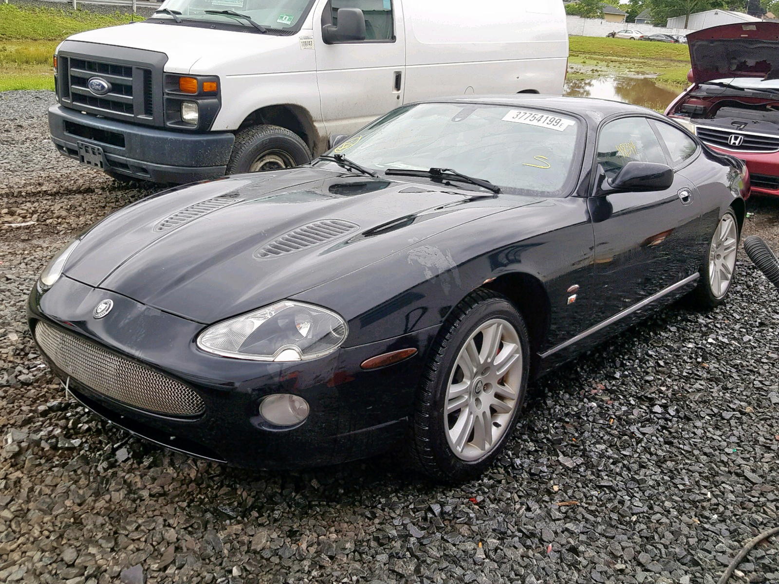 Photo 2 from auction – 2005 JAGUAR XKR with VIN SAJDA41B153A44167