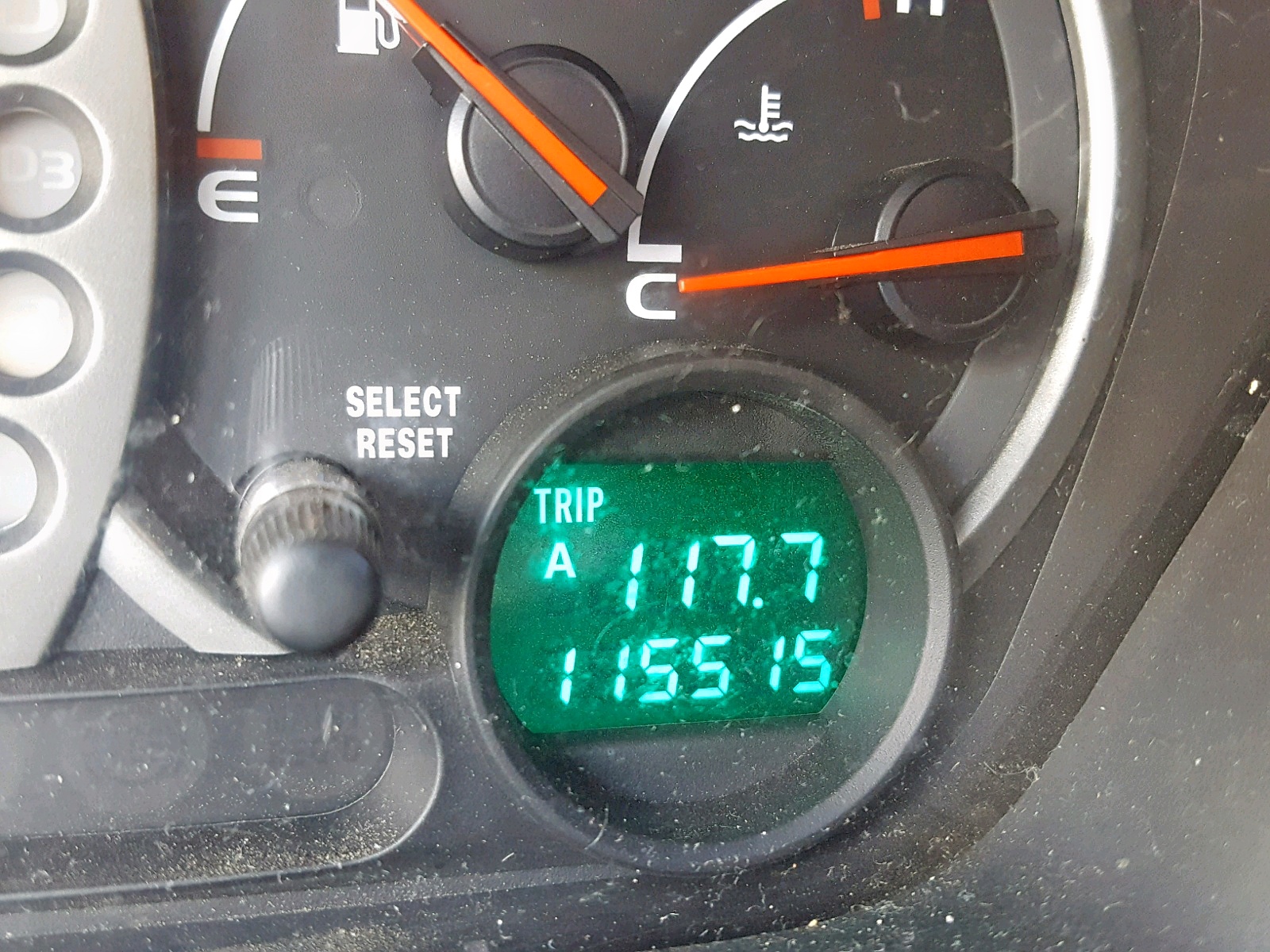 Photo 8 from auction – 2004 HONDA PILOT EXL with VIN 2HKYF185X4H512767