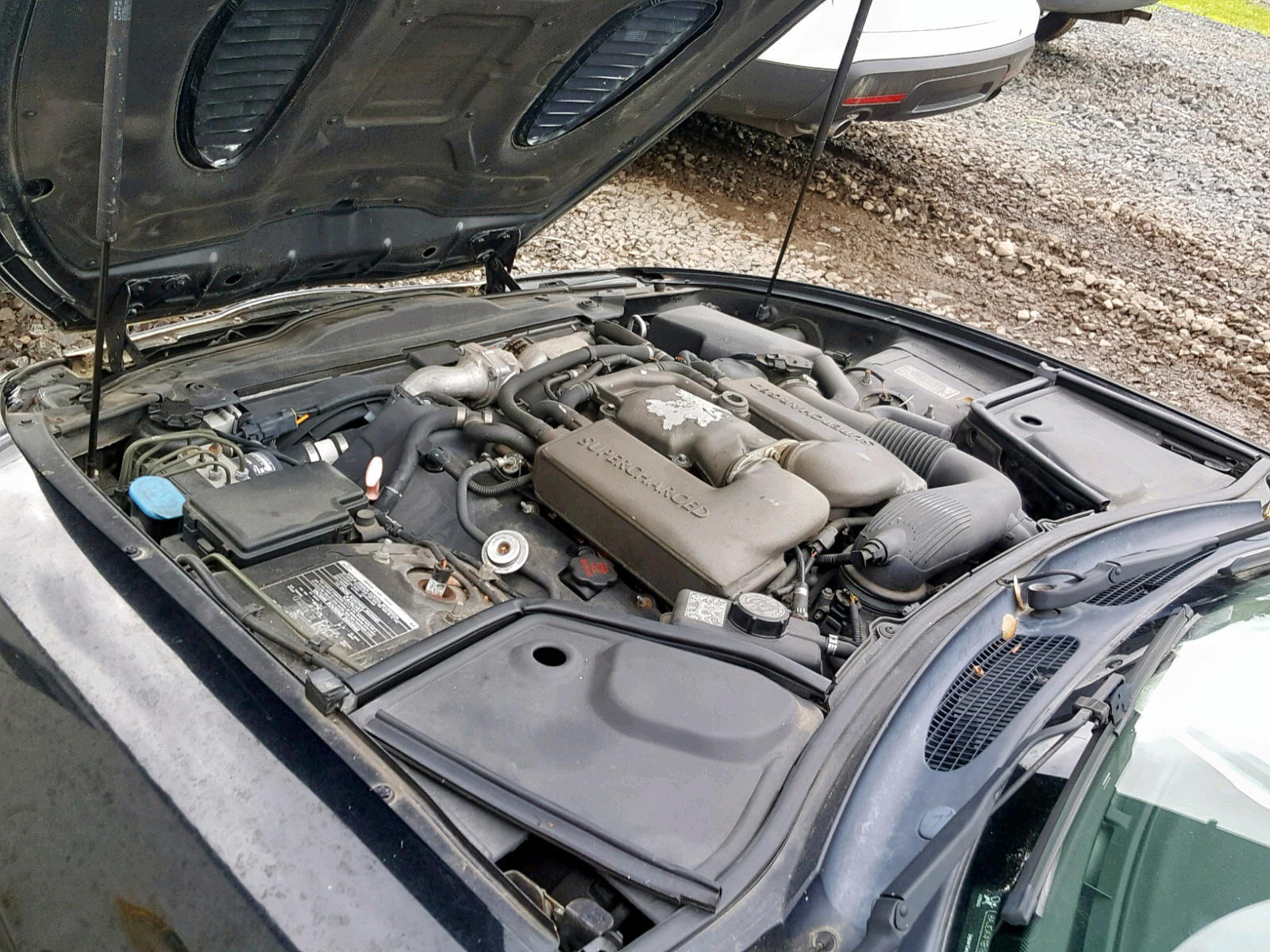 Photo 7 from auction – 2005 JAGUAR XKR with VIN SAJDA41B153A44167