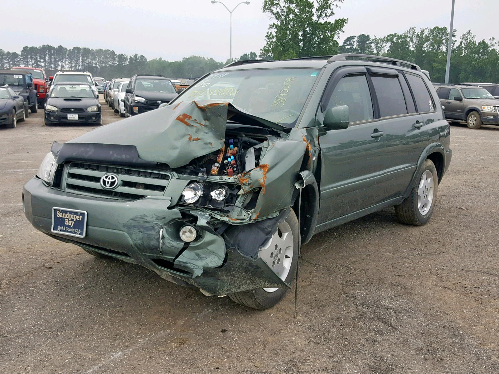 Photo 2 from auction – 2005 TOYOTA HIGHLANDER with VIN JTEDP21A350058476