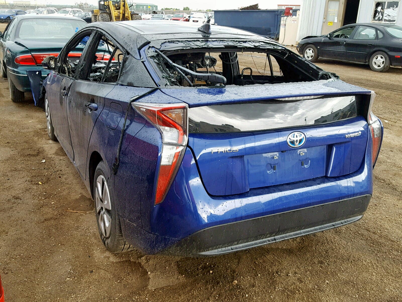 Photo 3 from auction – 2017 TOYOTA PRIUS with VIN JTDKARFU3H3528033