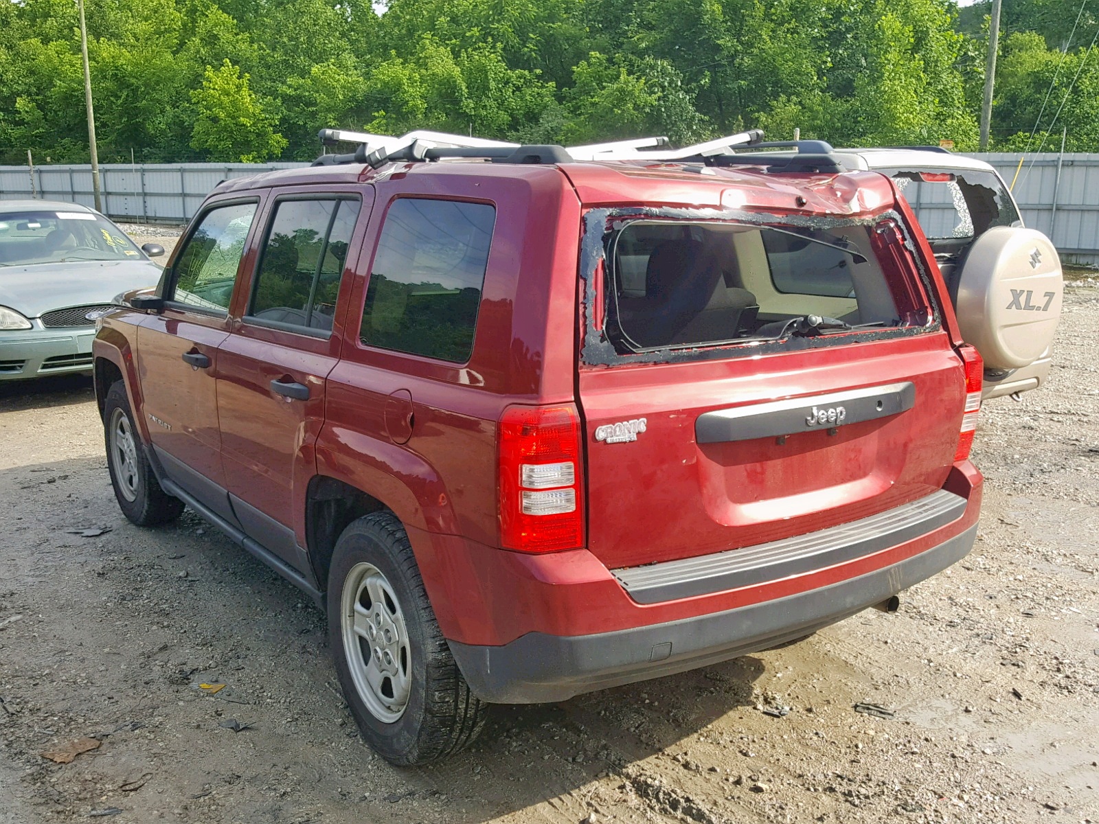 Photo 3 from auction – 2016 JEEP PATRIOT SP with VIN 1C4NJPBA6GD677879