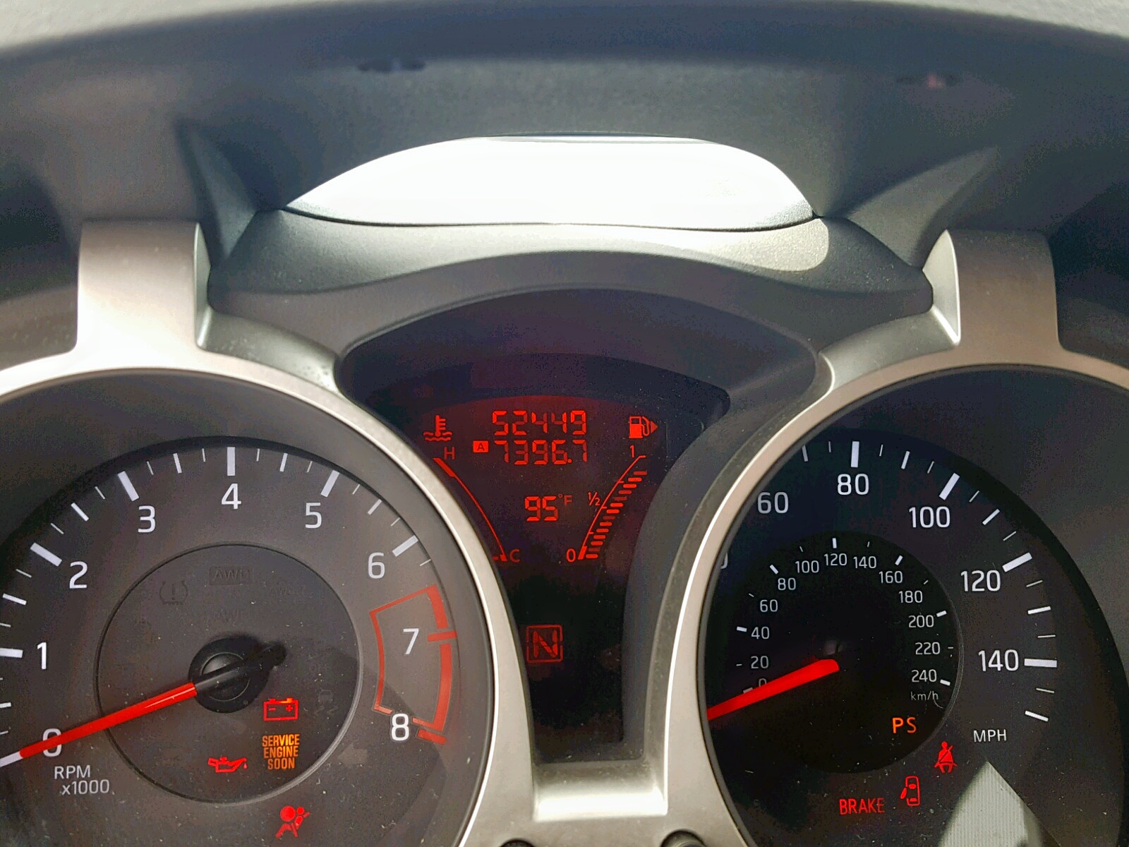 Photo 8 from auction – 2014 NISSAN JUKE S with VIN JN8AF5MR3ET361595
