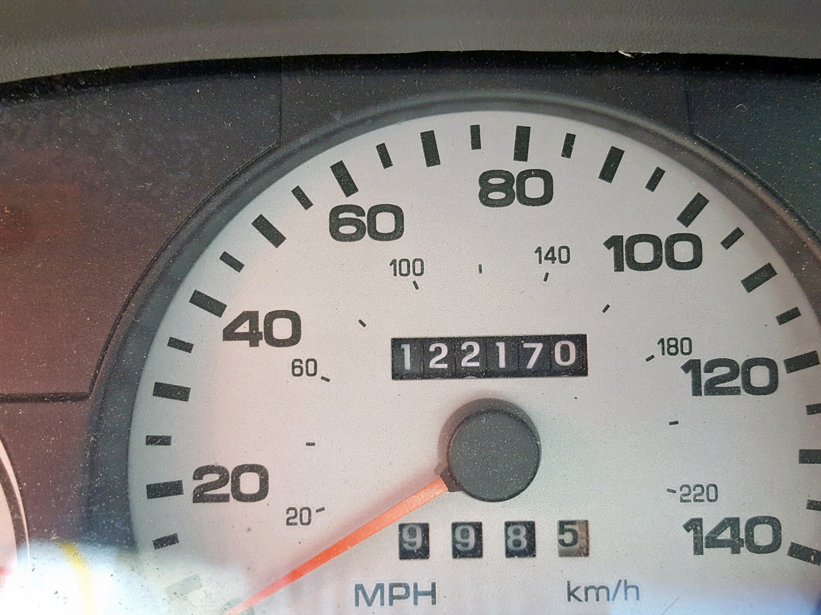Photo 8 from auction – 2004 MERCURY MARAUDER with VIN 2MEHM79V34X612858