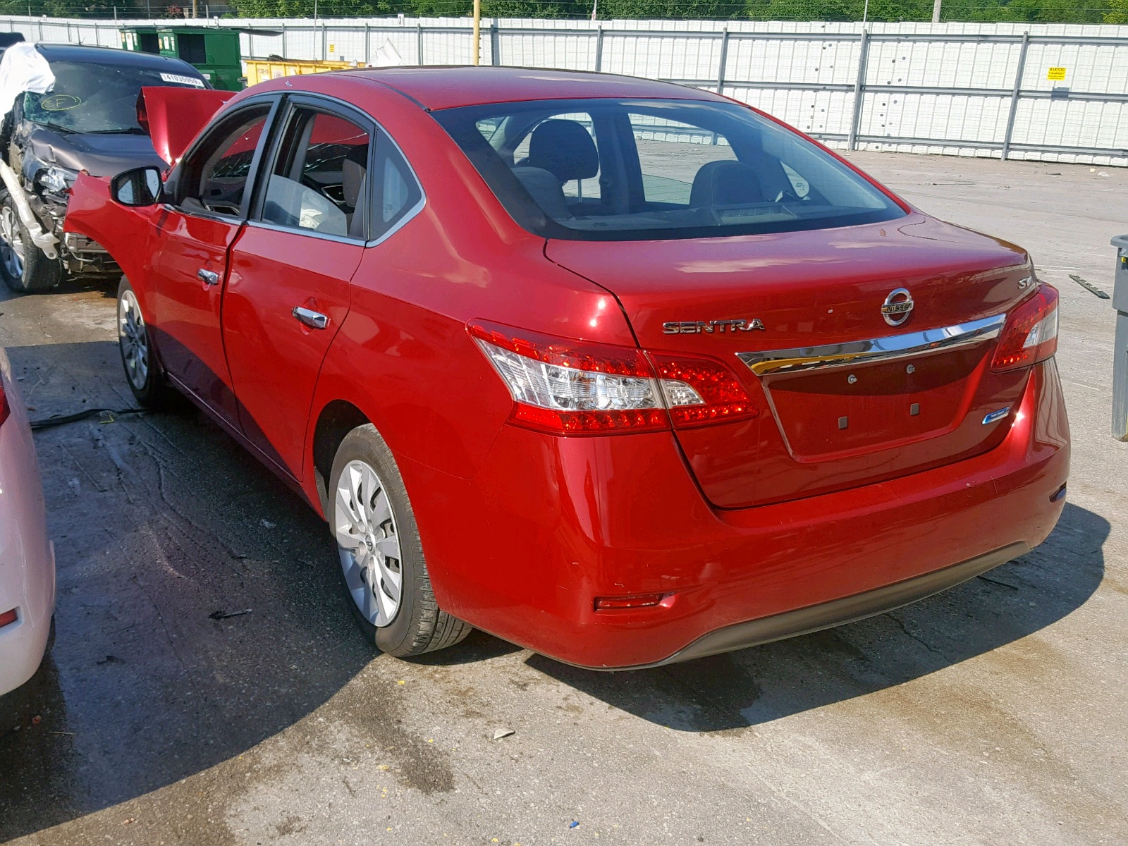 Photo 3 from auction – 2014 NISSAN SENTRA S with VIN 3N1AB7AP6EL638043
