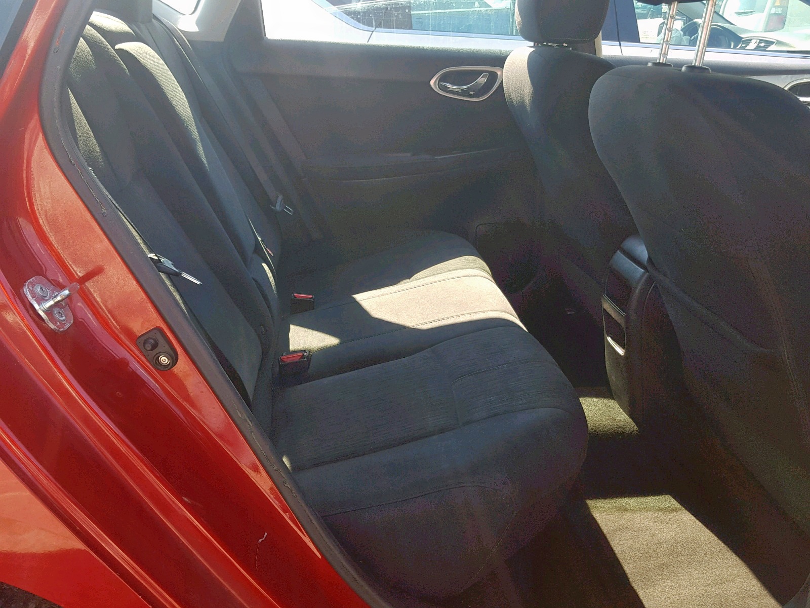 Photo 6 from auction – 2014 NISSAN SENTRA S with VIN 3N1AB7AP6EL638043