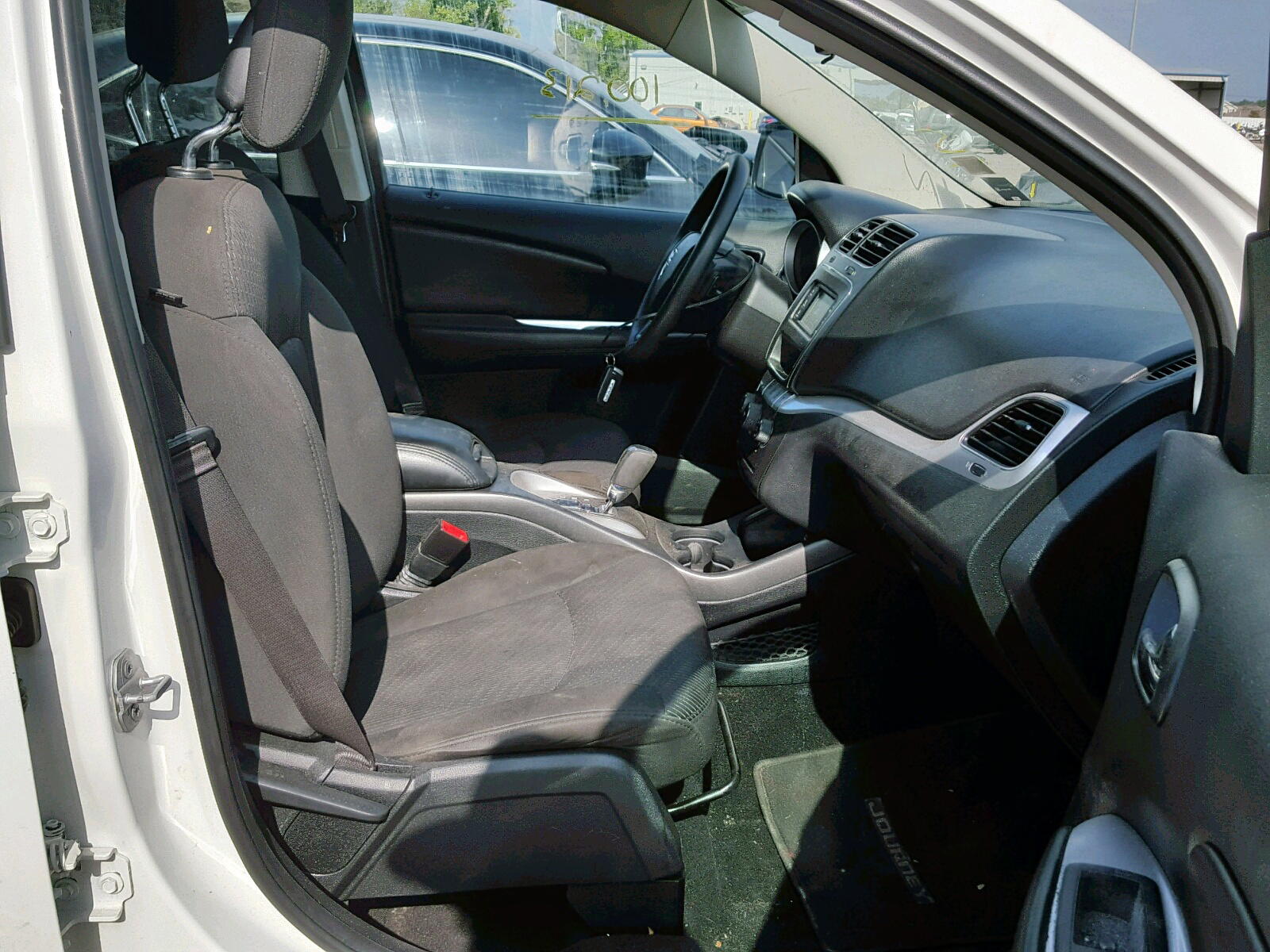 Photo 11 from auction – 2015 DODGE JOURNEY SX with VIN 3C4PDCBG2FT690697
