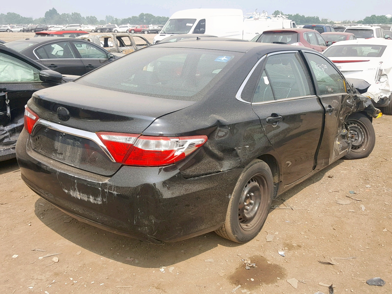 Photo 4 from auction – 2015 TOYOTA CAMRY HYBR with VIN 4T1BD1FK8FU153105