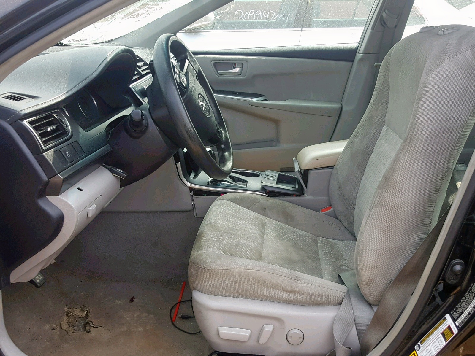 Photo 5 from auction – 2015 TOYOTA CAMRY HYBR with VIN 4T1BD1FK8FU153105