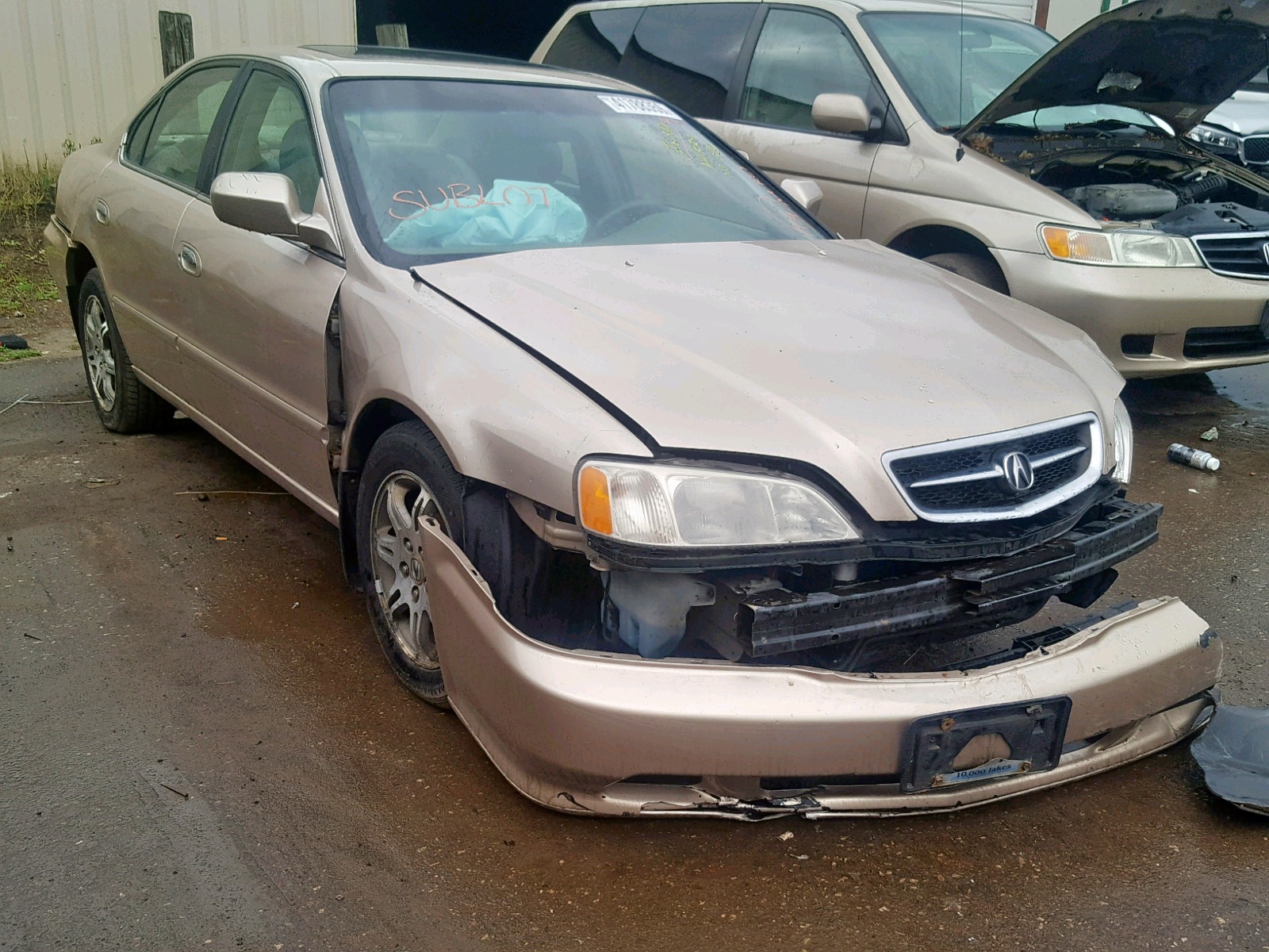 ACURA 3.2TL 2001 with VIN 19UUA56671A016362 - Photo from auction