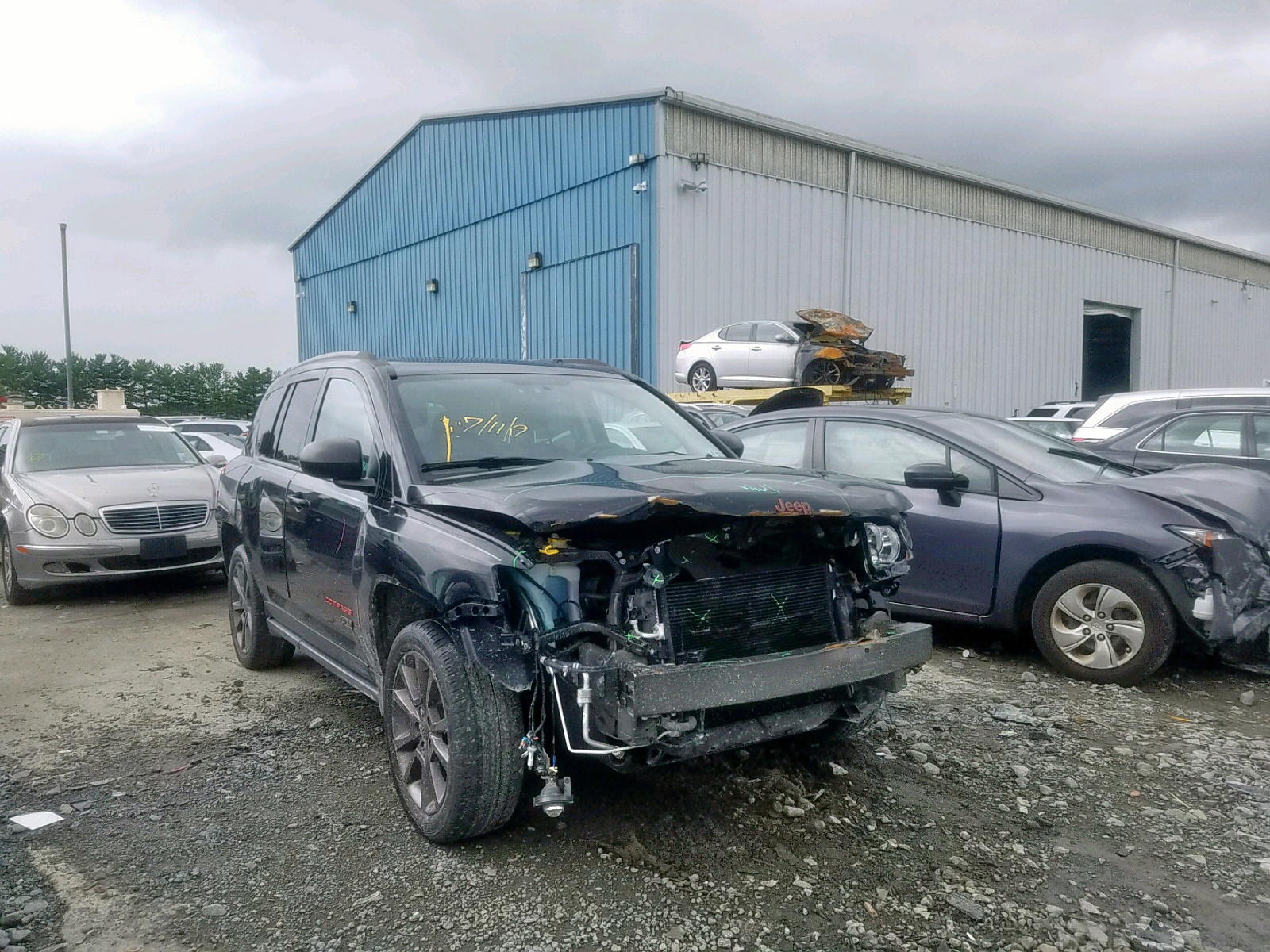 JEEP COMPASS SP 2016 with VIN 1C4NJDBB7GD692558 - Photo from auction
