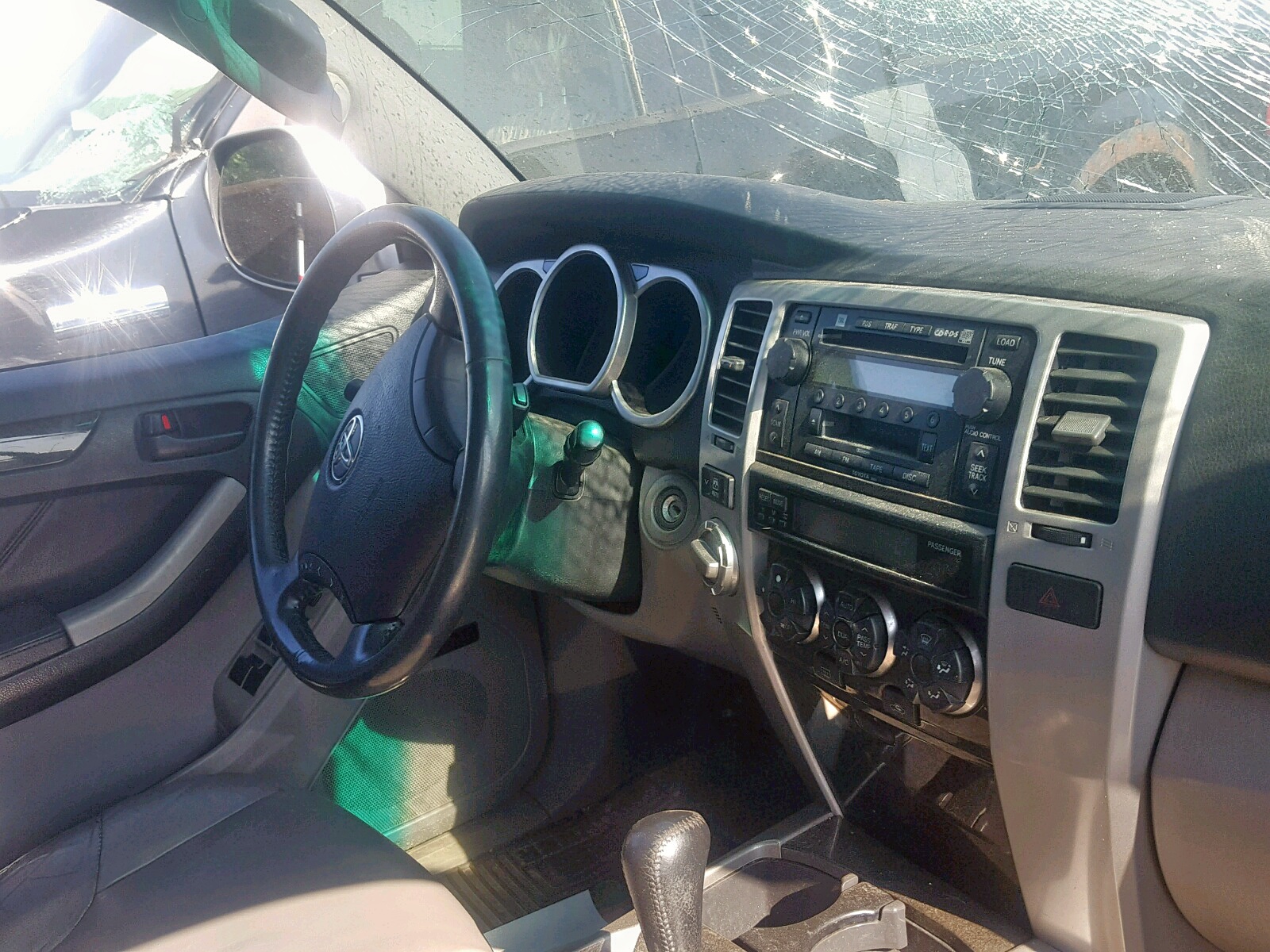 Photo 9 from auction – 2004 TOYOTA 4RUNNER LI with VIN JTEBU17R648020473