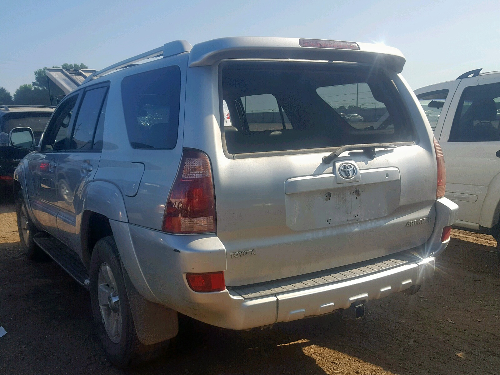 Photo 3 from auction – 2004 TOYOTA 4RUNNER LI with VIN JTEBU17R648020473