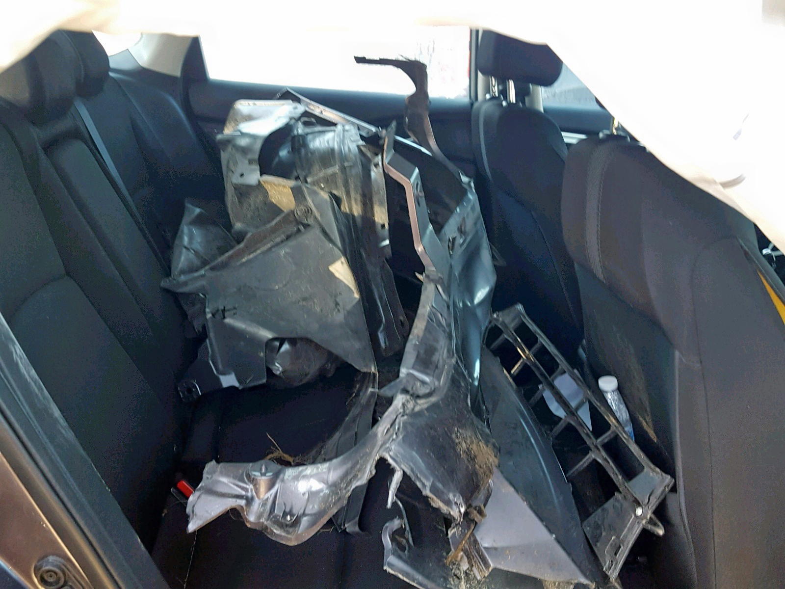 Photo 6 from auction – 2016 HONDA CIVIC EX with VIN 19XFC2F72GE045136