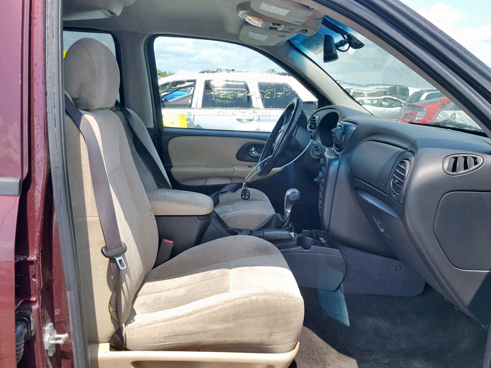 Photo 5 from auction – 2006 CHEVROLET TRAILBLAZE with VIN 1GNES16S666132207