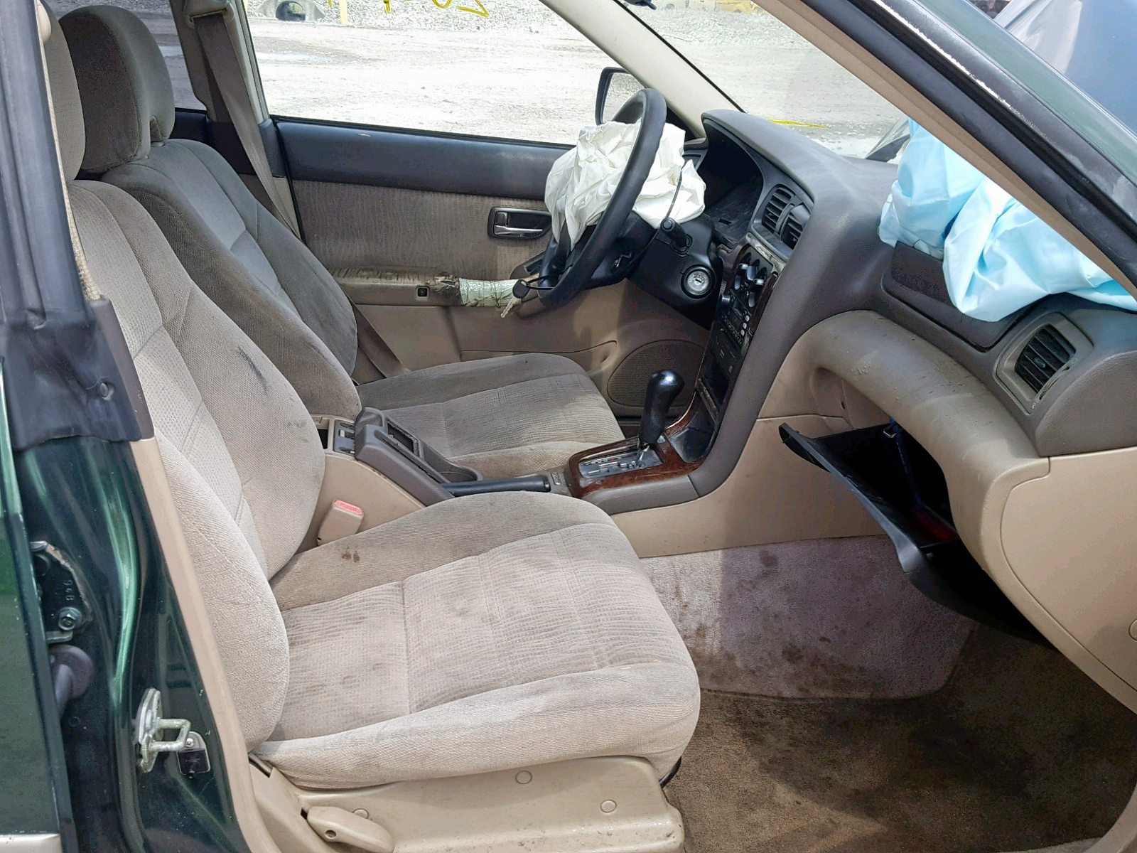 Photo 5 from auction – 2000 SUBARU LEGACY OUT with VIN 4S3BH665XY7605931