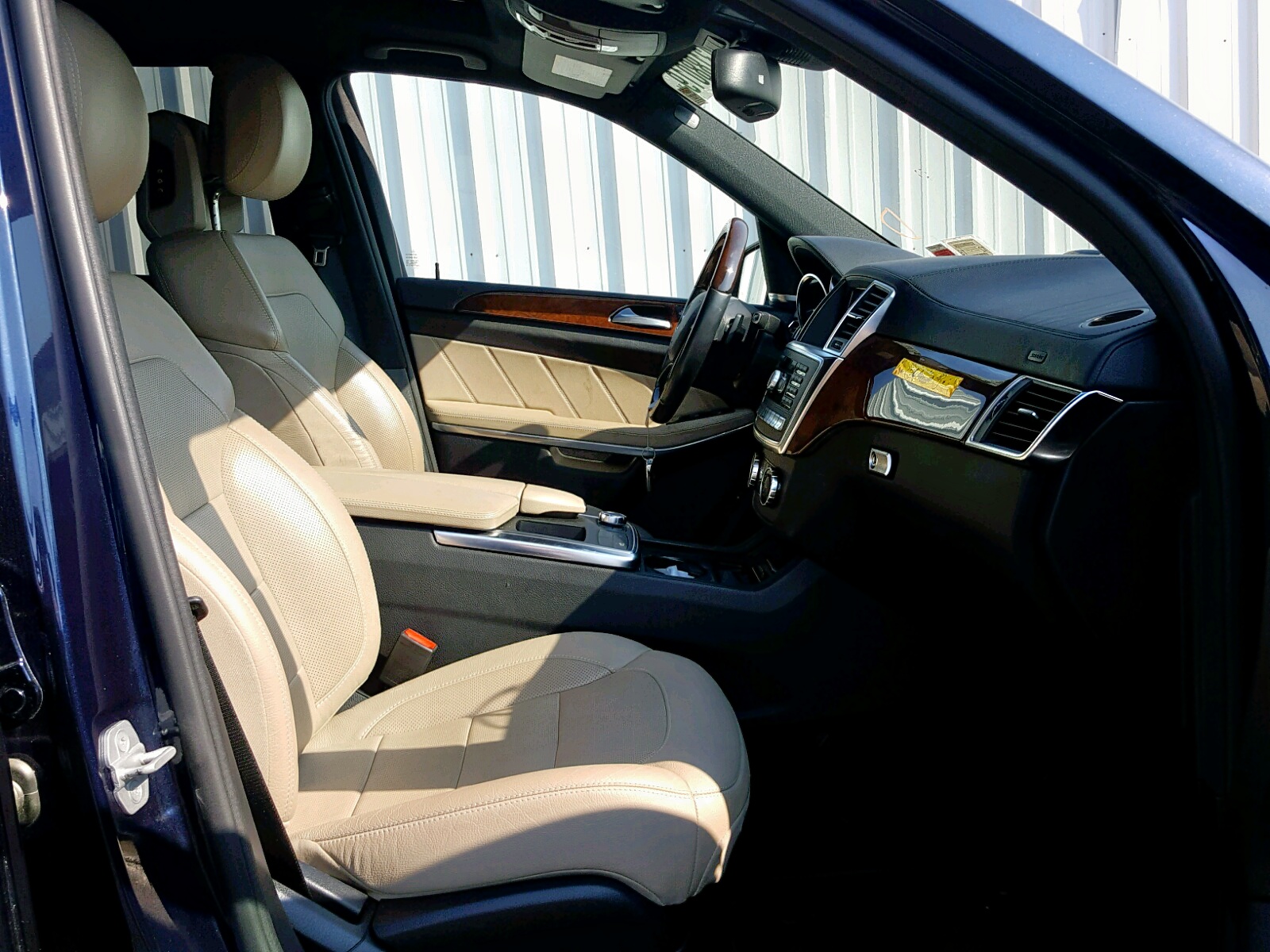 Photo 5 from auction – 2014 MERCEDES-BENZ GL 350 BLU with VIN 4JGDF2EE3EA396339