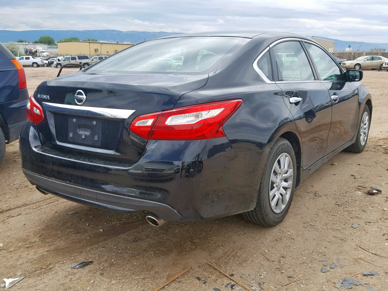 Photo 4 from auction – 2016 NISSAN ALTIMA 2.5 with VIN 1N4AL3AP9GN315939