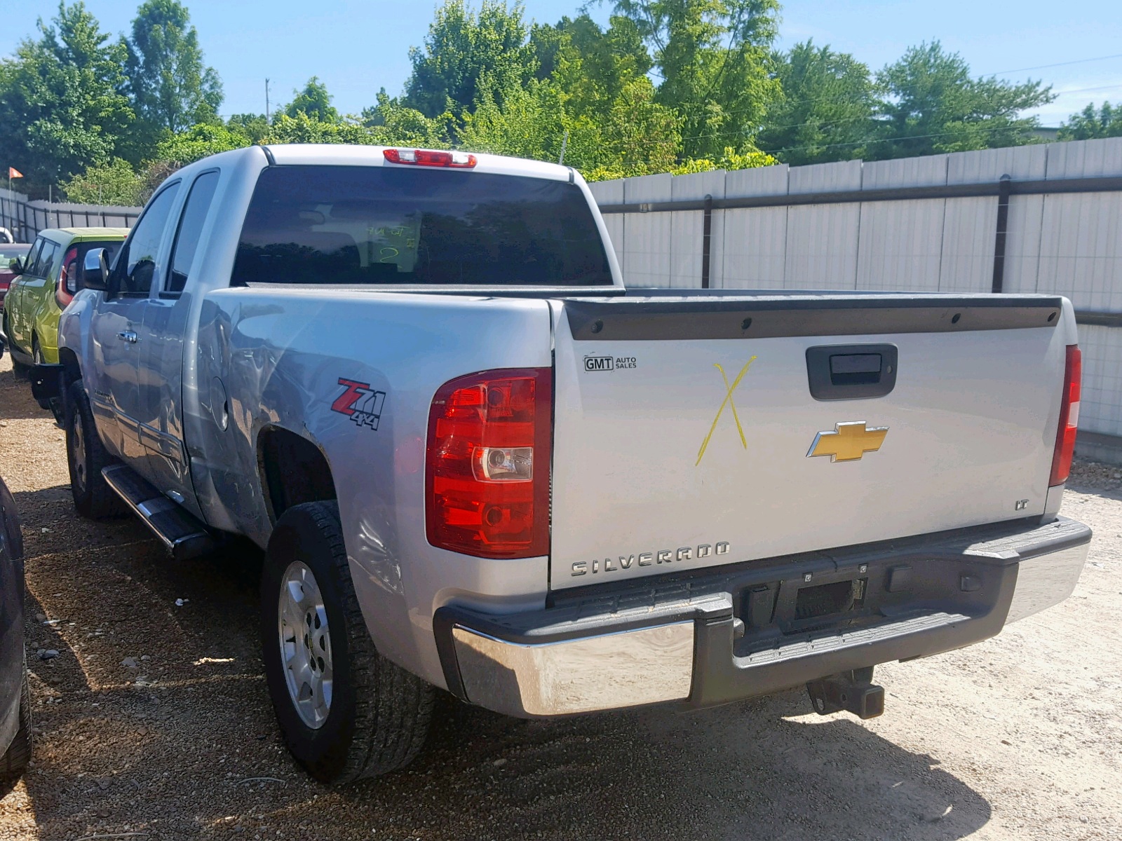 Photo 3 from auction – 2012 CHEVROLET SILVERADO with VIN 1GCRKSE7XCZ354756
