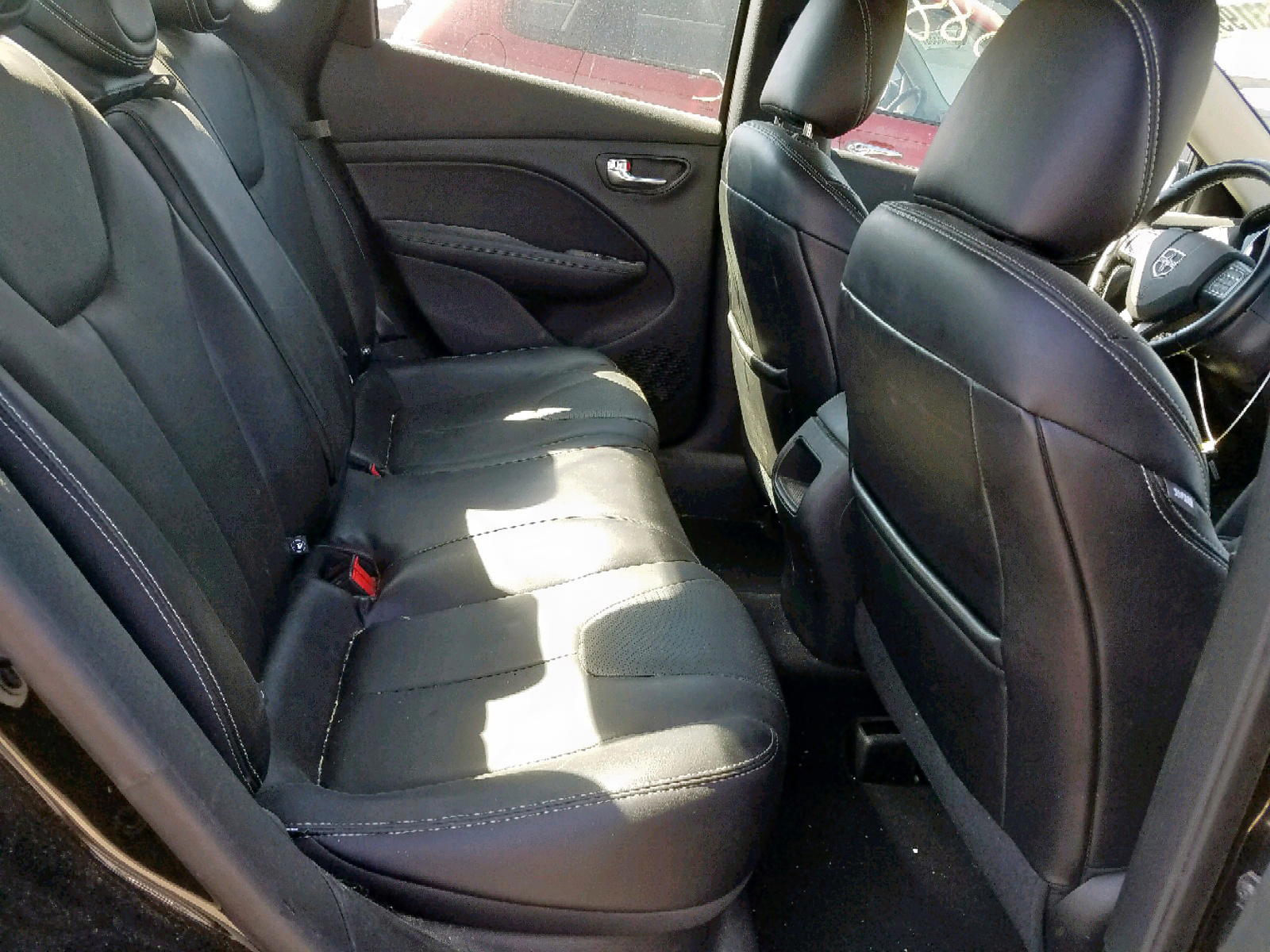 Photo 6 from auction – 2016 DODGE DART LIMIT with VIN 1C3CDFCB1GD690818