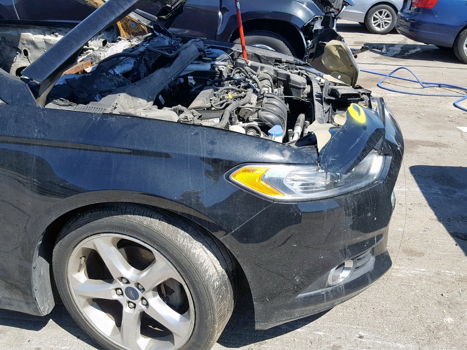 Photo 9 from auction – 2016 FORD FUSION S with VIN 3FA6P0G72GR337827