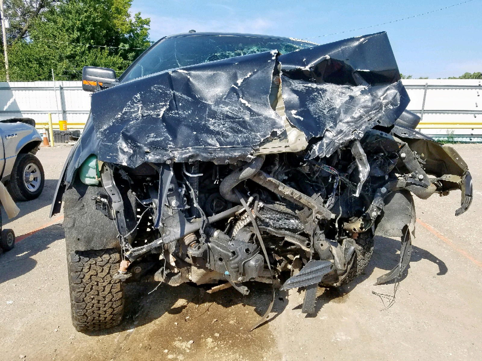 Photo 7 from auction – 2011 FORD F150 SUPER with VIN 1FTFW1ET9BFA99385