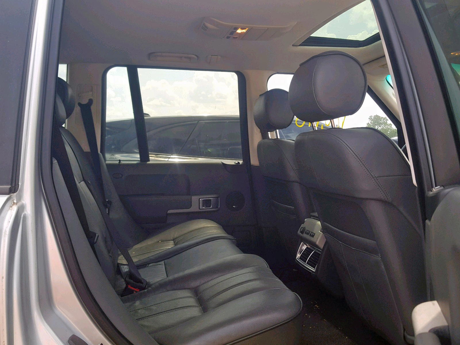 Photo 6 from auction – 2003 LAND ROVER RANGE ROVE with VIN SALME11473A119780