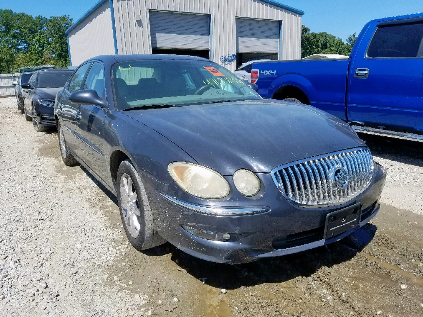 BUICK LACROSSE C 2008 with VIN 2G4WD582881178204 - Photo from auction