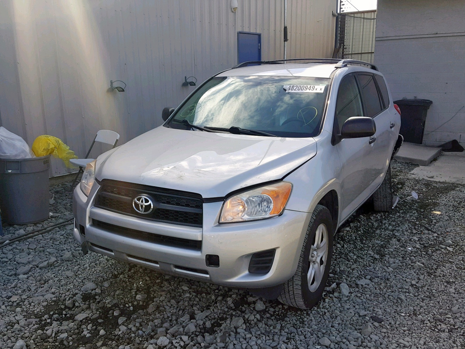 Photo 2 from auction – 2010 TOYOTA RAV4 with VIN 2T3ZF4DV4AW046060