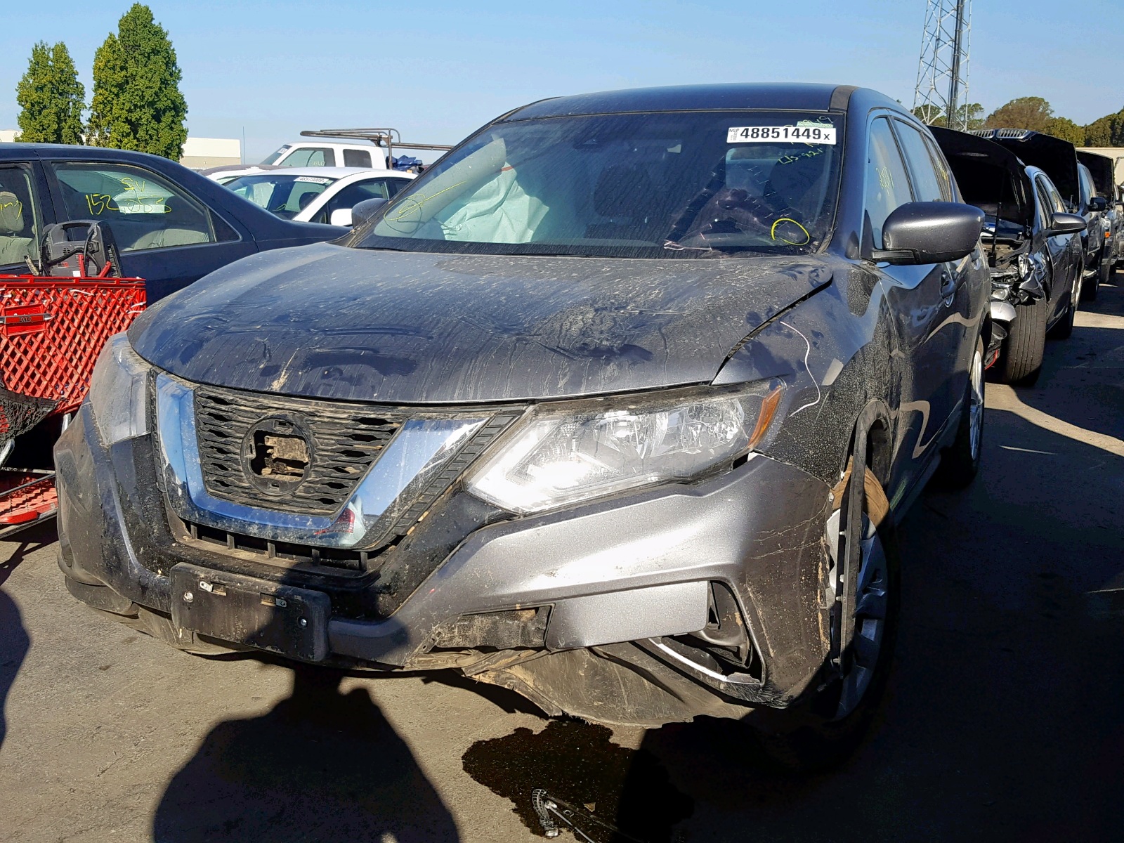 Photo 2 from auction – 2019 NISSAN ROGUE S with VIN 5N1AT2MT9KC770643