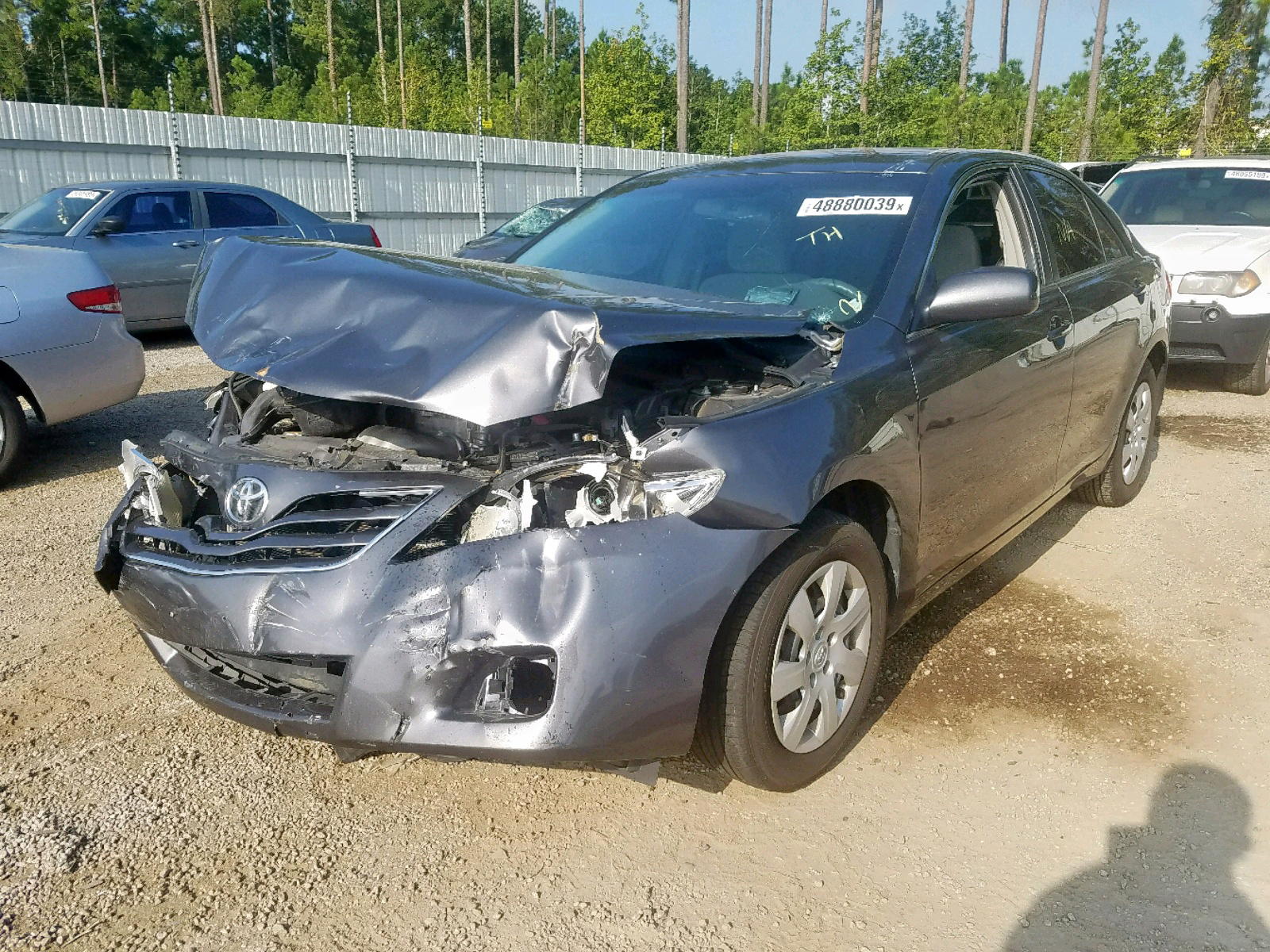 Photo 2 from auction – 2011 TOYOTA CAMRY BASE with VIN 4T4BF3EK5BR182200