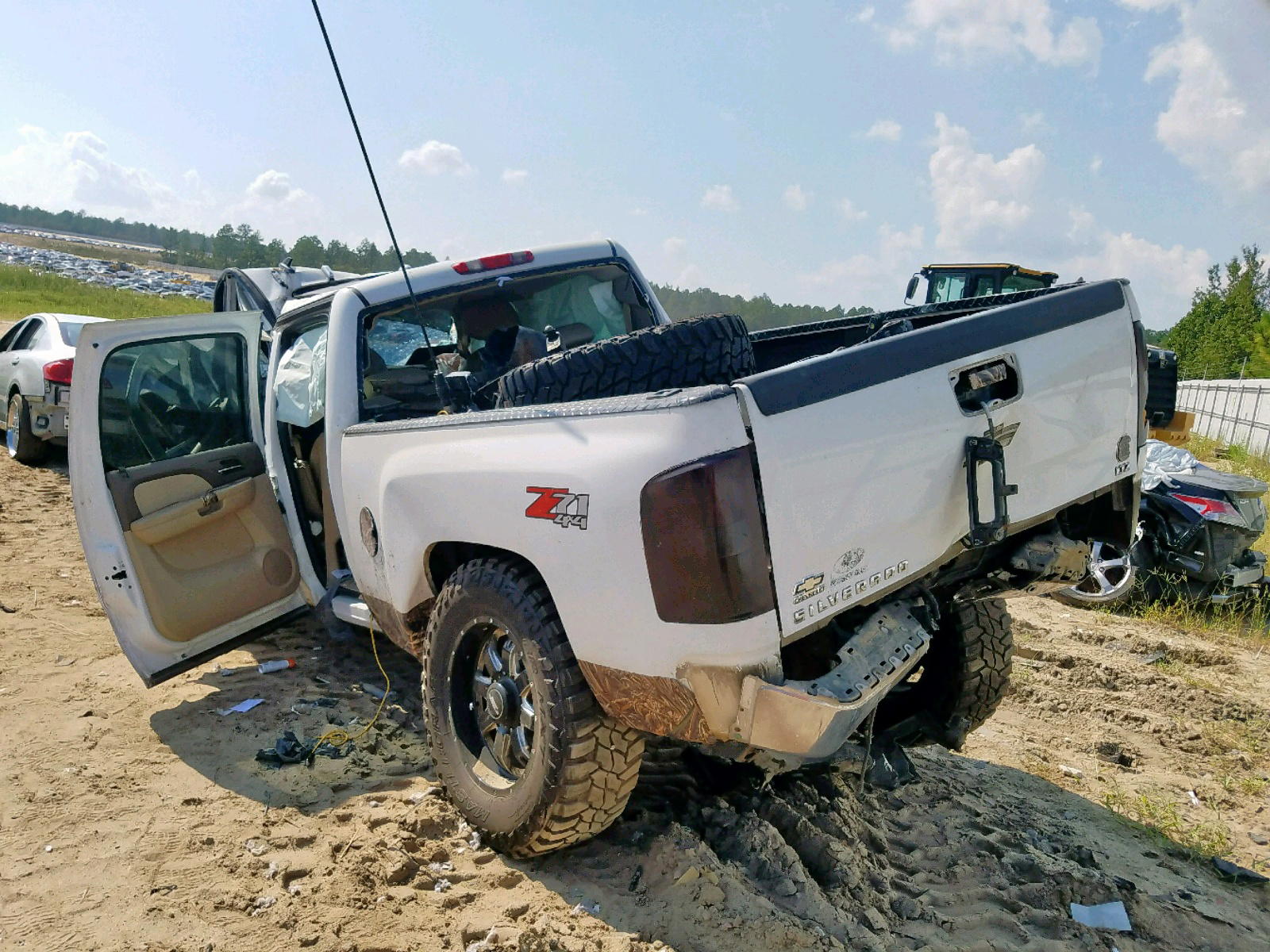 Photo 3 from auction – 2013 CHEVROLET SILVERADO with VIN 1GC1KYE82DF200828