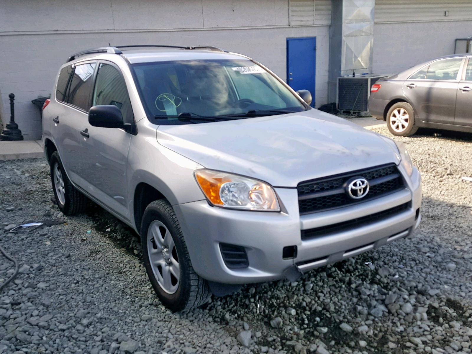Photo 1 from auction – 2010 TOYOTA RAV4 with VIN 2T3ZF4DV4AW046060